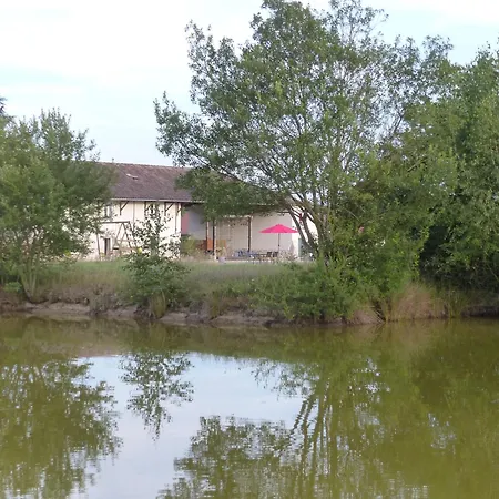 Domaine De La Rochere Vakantiehuis Domsure