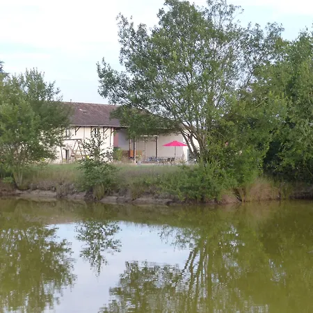 Semesterbostad Domaine De La Rochere Domsure
